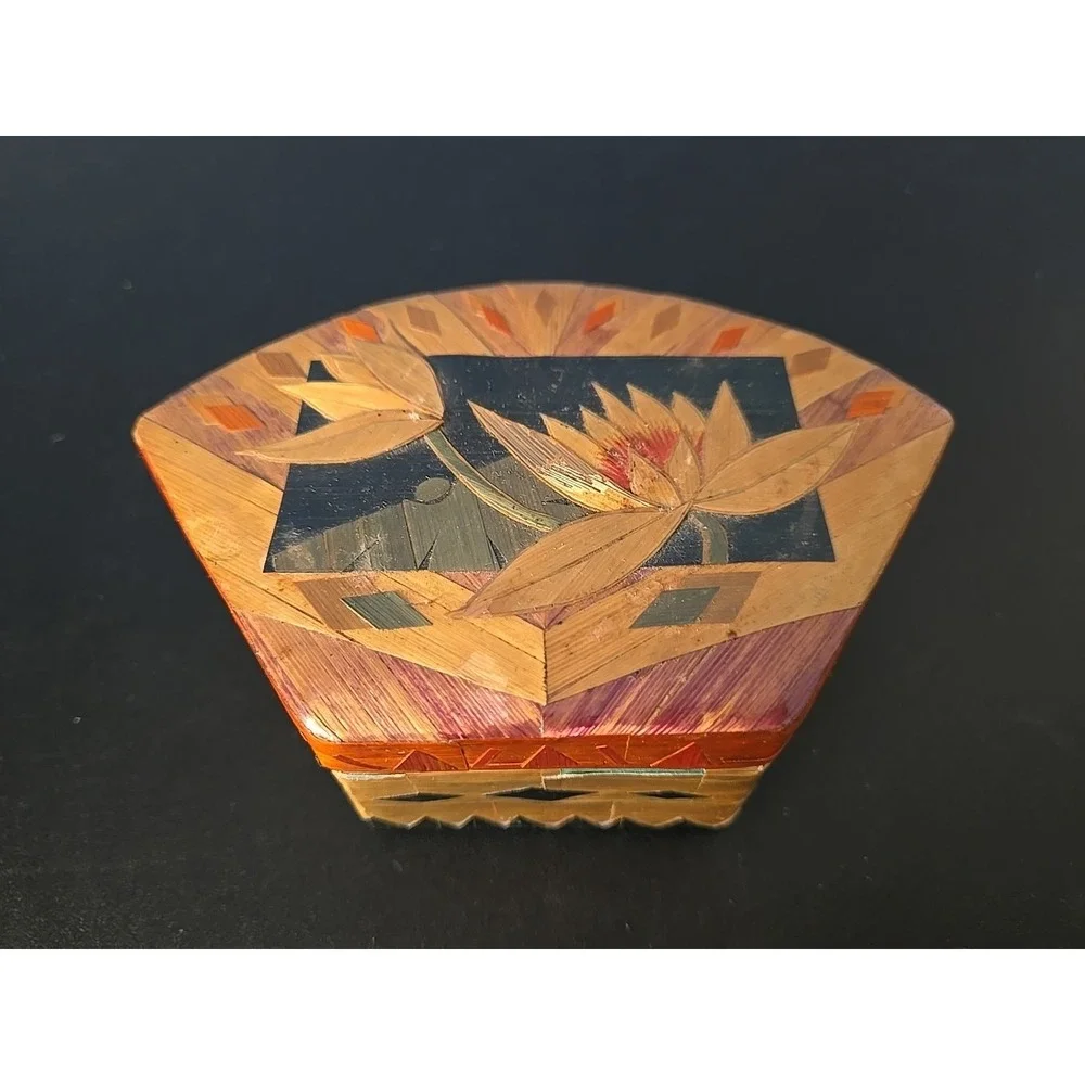 Vintage Handmade Bamboo Inlaid Design Wood Storage Trinket Chest Lined China Box